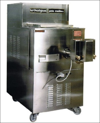 Easy 3000. Macchina per pasta - produzione industriale